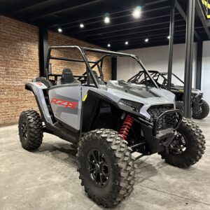 POLARIS RZR XP 1000 PREMIUM OKM