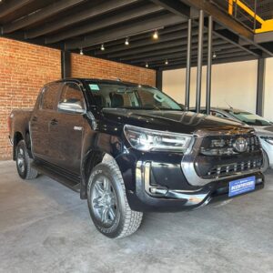TOYOTA HILUX L/21 SRV 4X4 DC 2.8 TDI M/T 2020